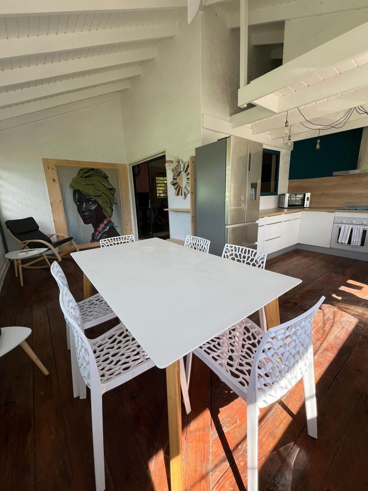 Indigo Vila Saint Martin Exterior foto